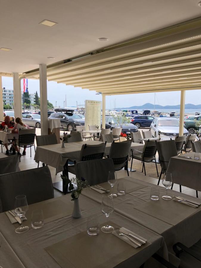Šangulin Palace Miro Biograd Na Moru Exterior foto